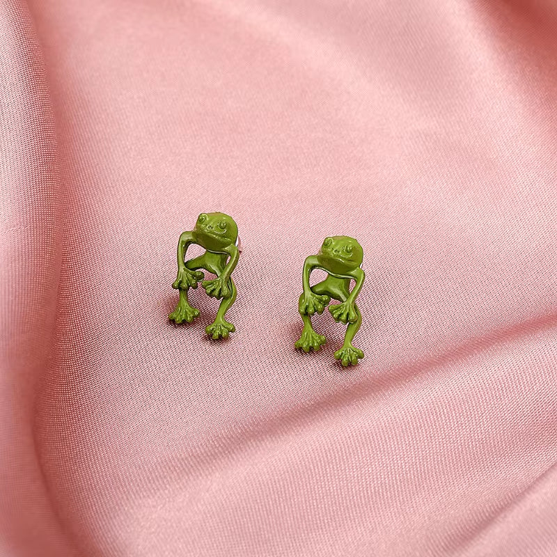 Gothic Green Frog Earrings for Women Girls Fashion Vintage Piercing Ear Studs Aesthetics Y2K Jewelry Accessories Wholesale