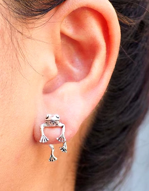 Load image into Gallery viewer, Gothic Green Frog Earrings for Women Girls Fashion Vintage Piercing Ear Studs Aesthetics Y2K Jewelry Accessories Wholesale
